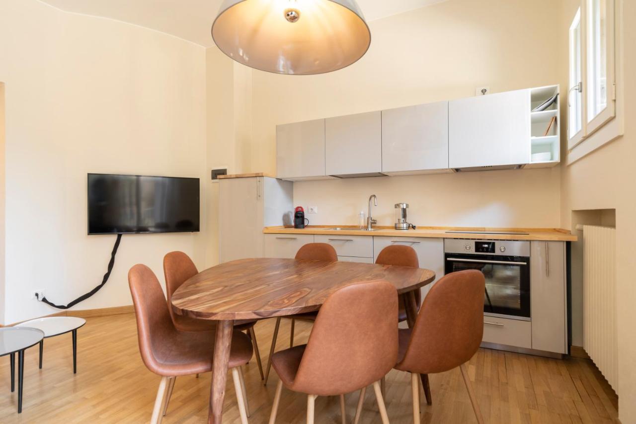Residenza Cornaggia Apartment Milano Exterior foto