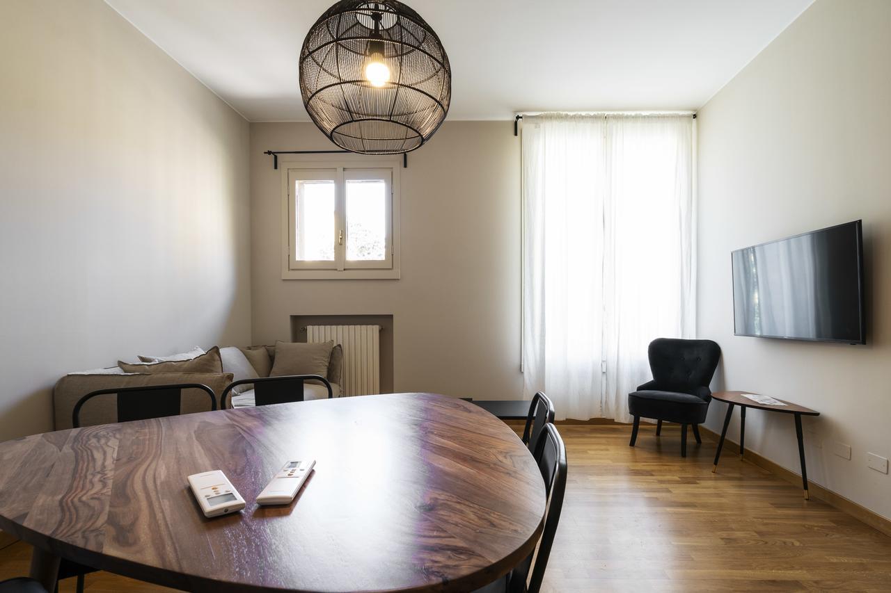 Residenza Cornaggia Apartment Milano Exterior foto