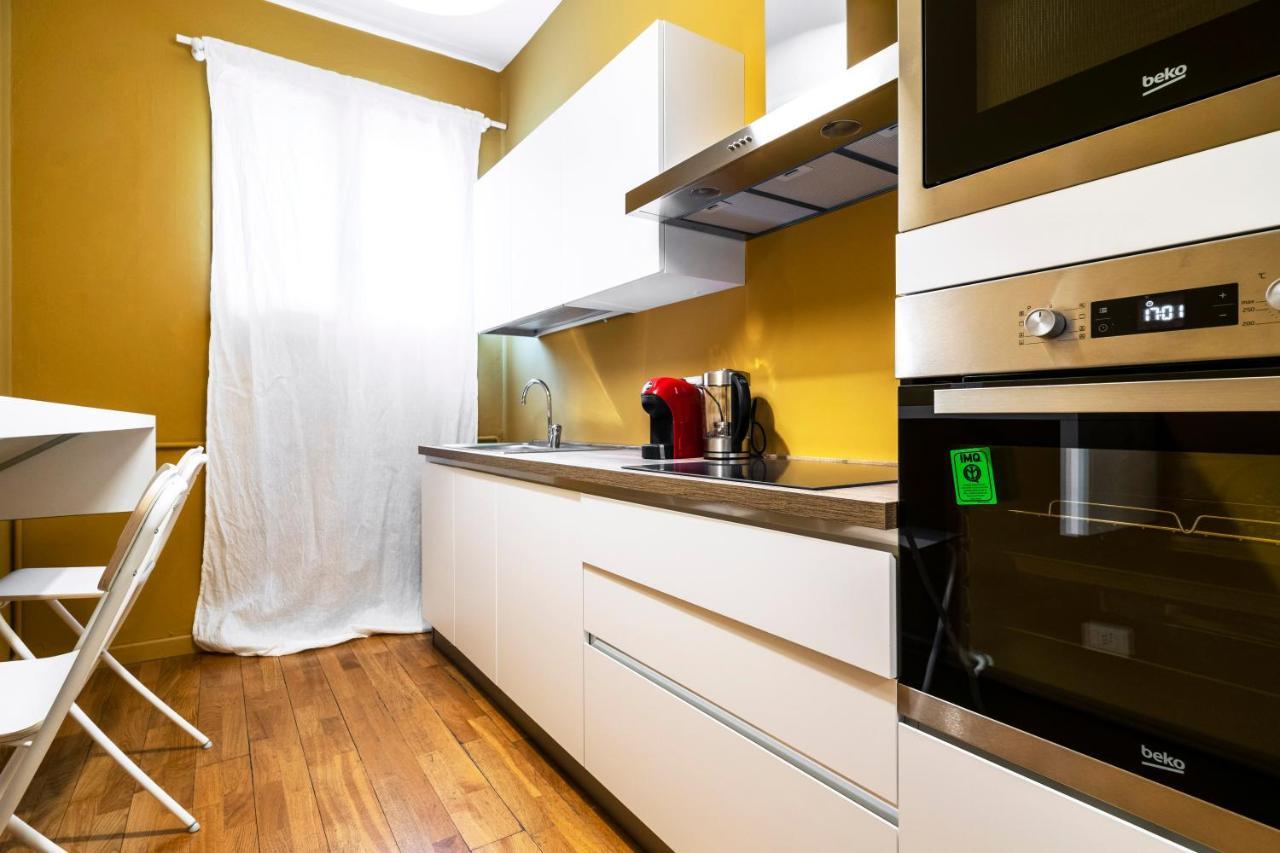 Residenza Cornaggia Apartment Milano Exterior foto